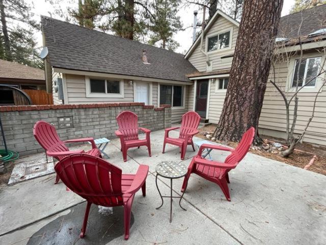 Boulder Bay Bungalow - Updated Mountain Retreat With Hot Tub, Game Table, And Sauna! Villa Big Bear Lake Exterior photo