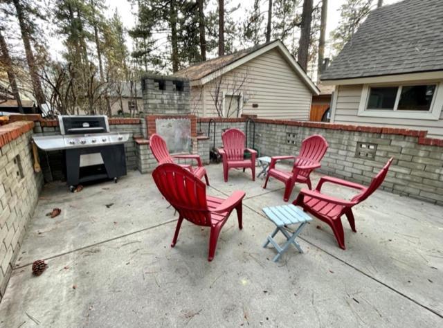 Boulder Bay Bungalow - Updated Mountain Retreat With Hot Tub, Game Table, And Sauna! Villa Big Bear Lake Exterior photo